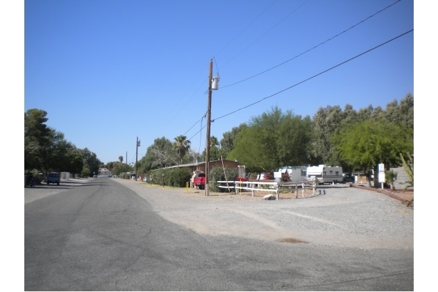 North Entrance - 315 River Glen