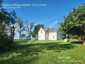 Building Photo - 7821 SE Ratner Rd