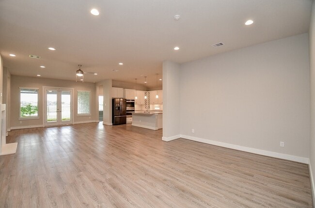 Building Photo - 3506 Gore Creek Dr