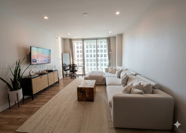 Foto del edificio - 500 Brickell Ave