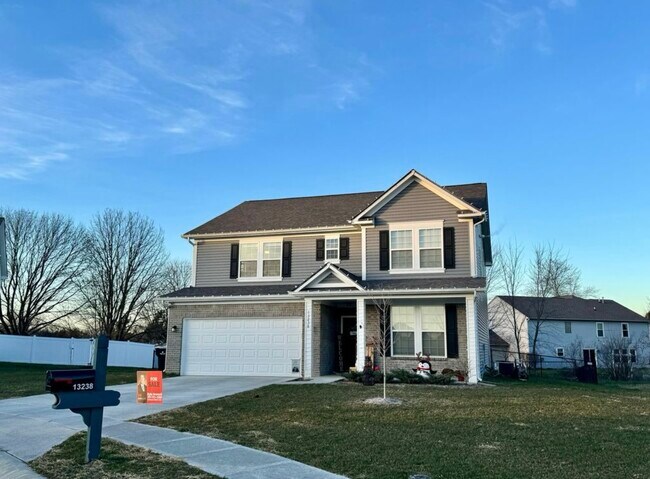 Building Photo - 13238 Landing Cir