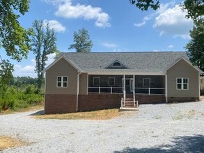 Building Photo - 19466 Boydton Plank Rd