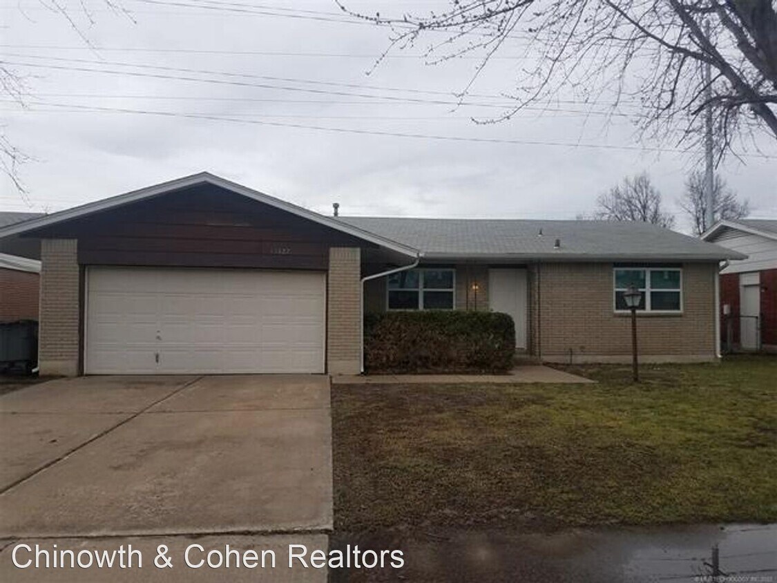 Primary Photo - 3 br, 1.5 bath House - 11627 E 36th St