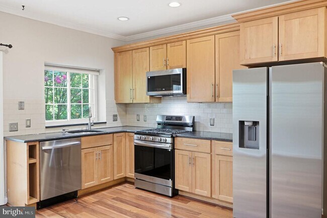 Foto del edificio - 12109 Wedgeway Ct