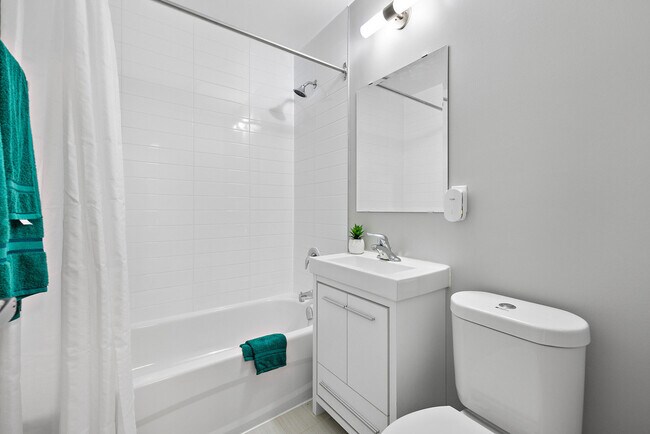 Photo du bâtiment - 2360 Weston Road