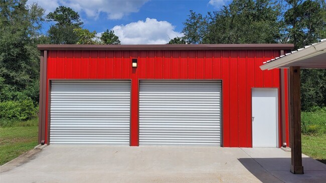 Foto del edificio - 9420 Greenwood Dr