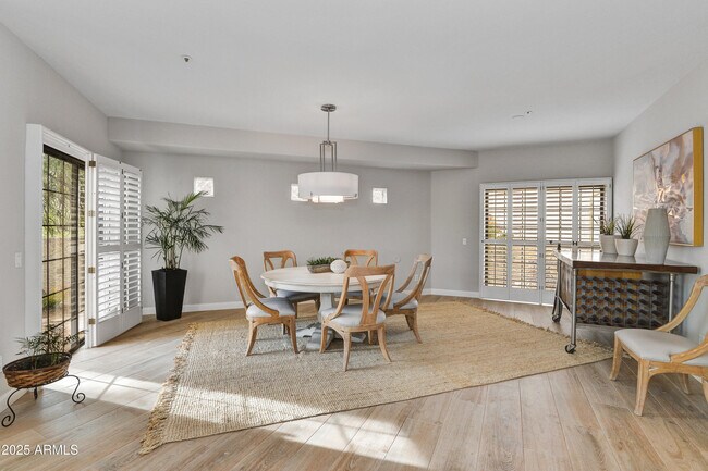 Foto del edificio - 23575 N 75TH Pl