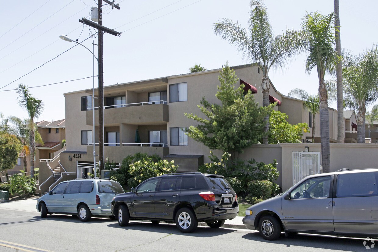 Building Photo - Glenridge Apartments
