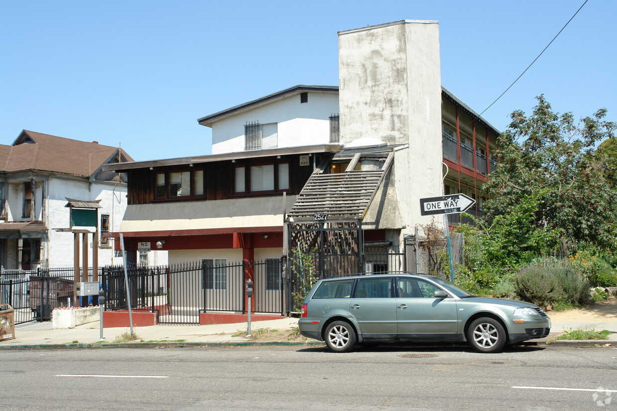 Building Photo - 2511-2527 Dwight Way