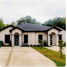 Building Photo - 4506 Aledo St