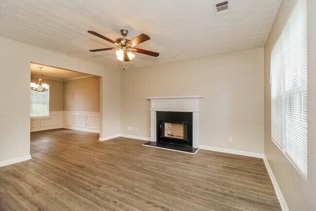 Foto del edificio - 2028 Oak Terrace Dr SE