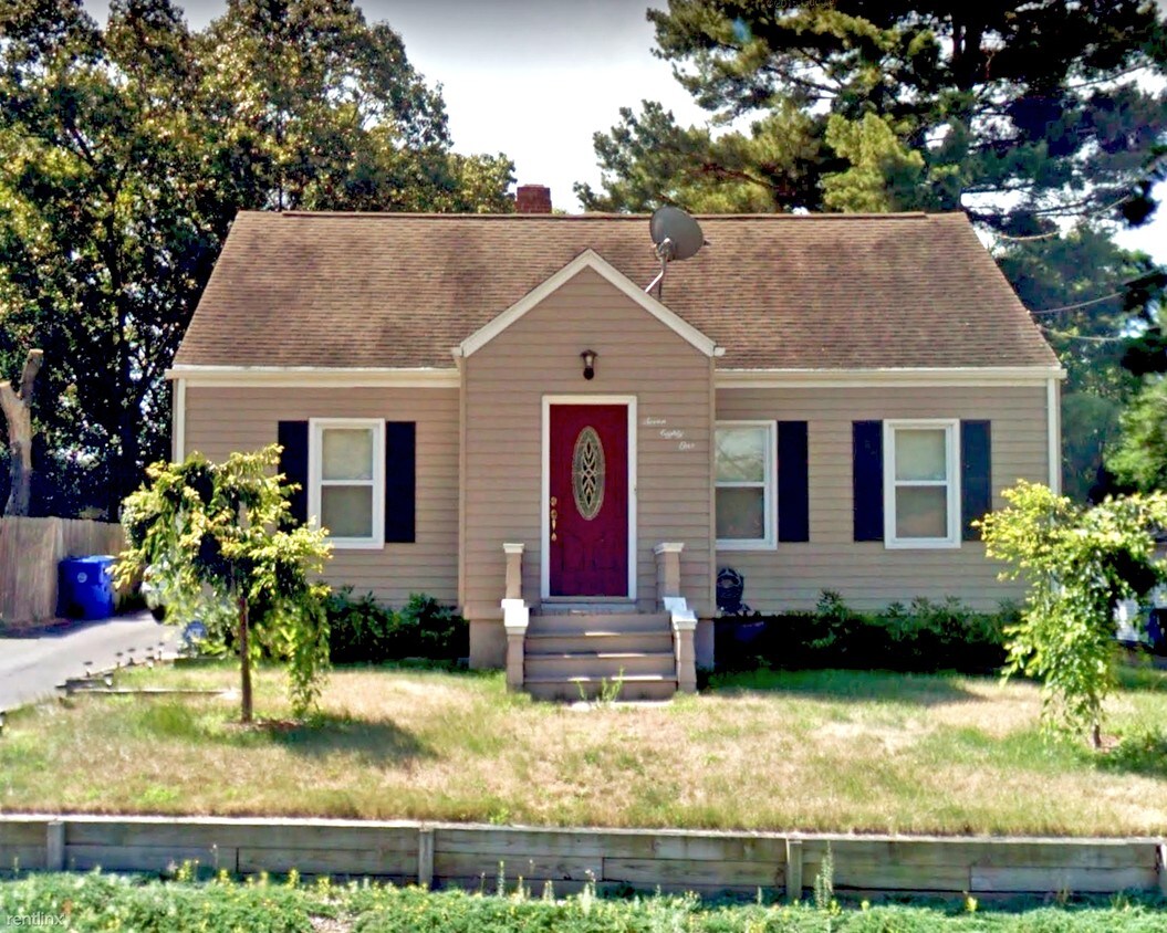 Primary Photo - 781 Tolland St