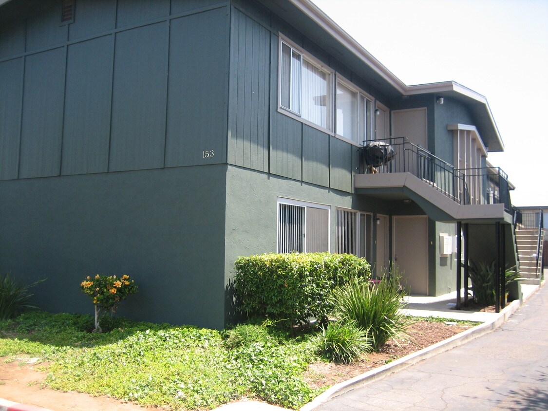 Building Photo - 153 Glover Ave