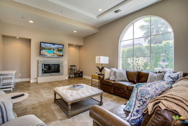 Building Photo - 3189 Las Brisas Way