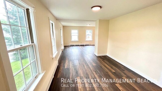 Foto del edificio - Newly renovated 4BR/3BA home Lebanon, NH $...