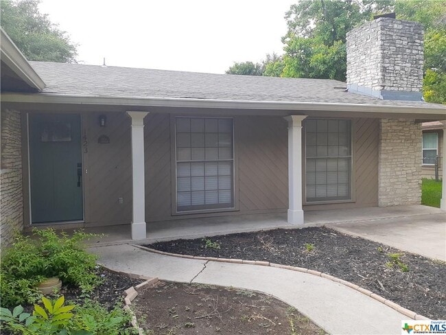 Building Photo - 1423 Hummingbird Ln