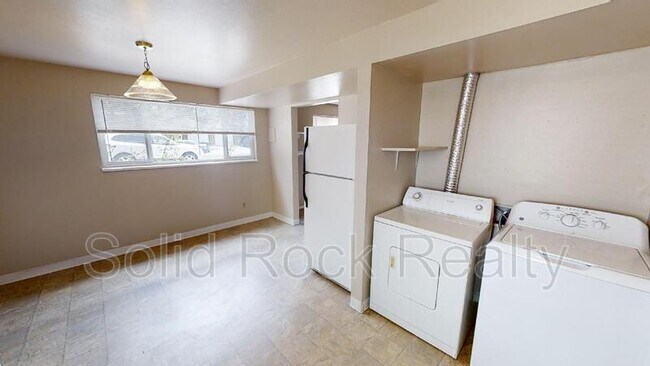 Foto del edificio - 1308 Tappan Cir