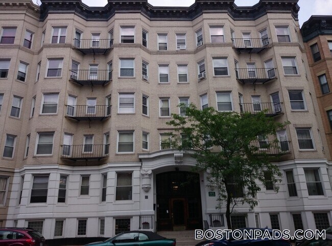 Foto del edificio - 26 Hemenway St