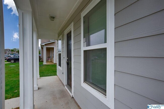 Foto del edificio - 138 Bayside Ln