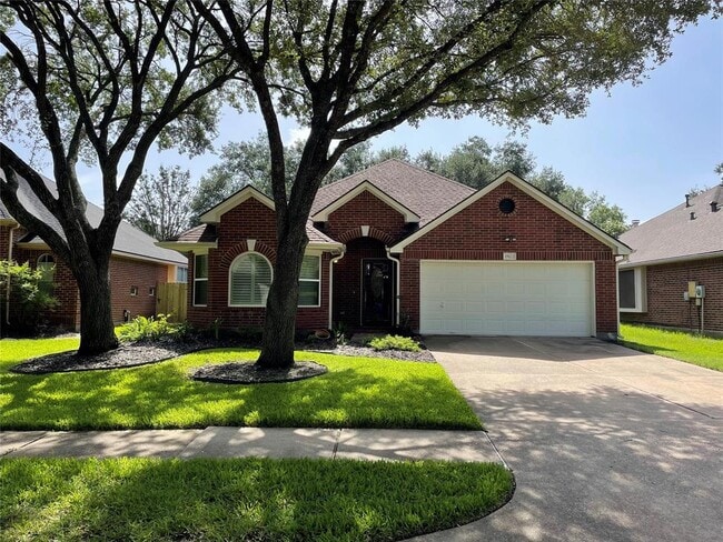 Building Photo - 15122 Red Cedar Cove Ln