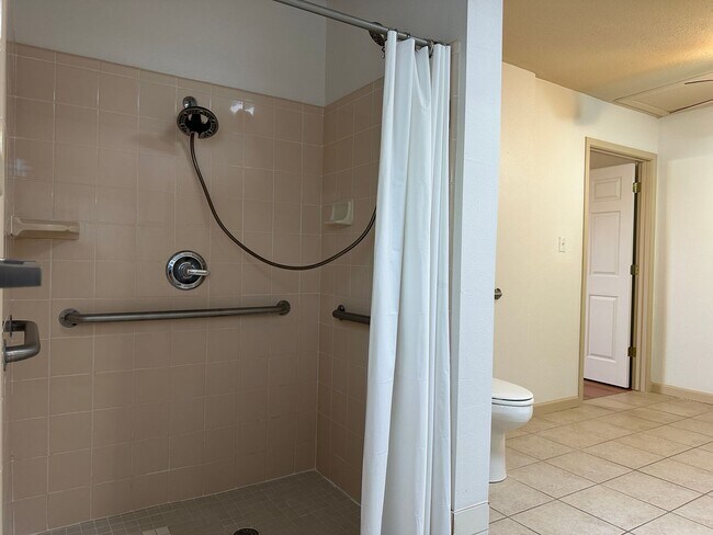 Foto del edificio - Elegant Home in Central Lubbock Available ...
