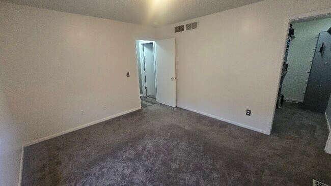 Foto del edificio - 1200 Prairie St NW