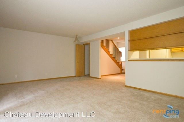 Building Photo - 1200 Wells Ct