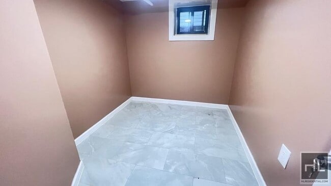 Building Photo - 2 bedroom in BROOKLYN NY 11203