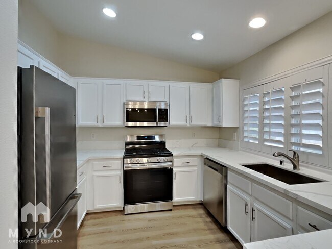 Building Photo - 7827 Lobella St