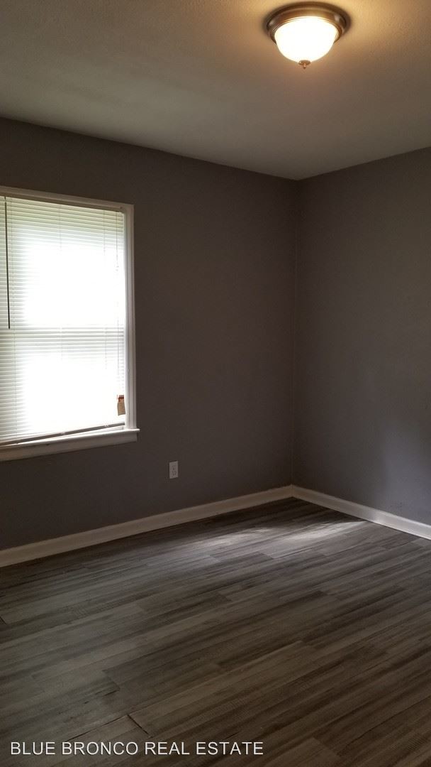 Foto del edificio - 2 br, 1 bath House - 3313 E 55th St.