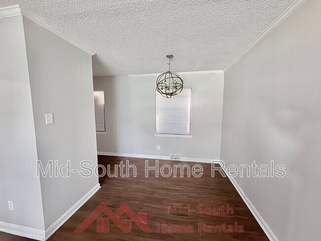 Foto del edificio - 2050 Sharon Ln