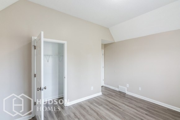 Building Photo - NOW AVAILABLE! - 6519 Daybreak Dr, Memphis...