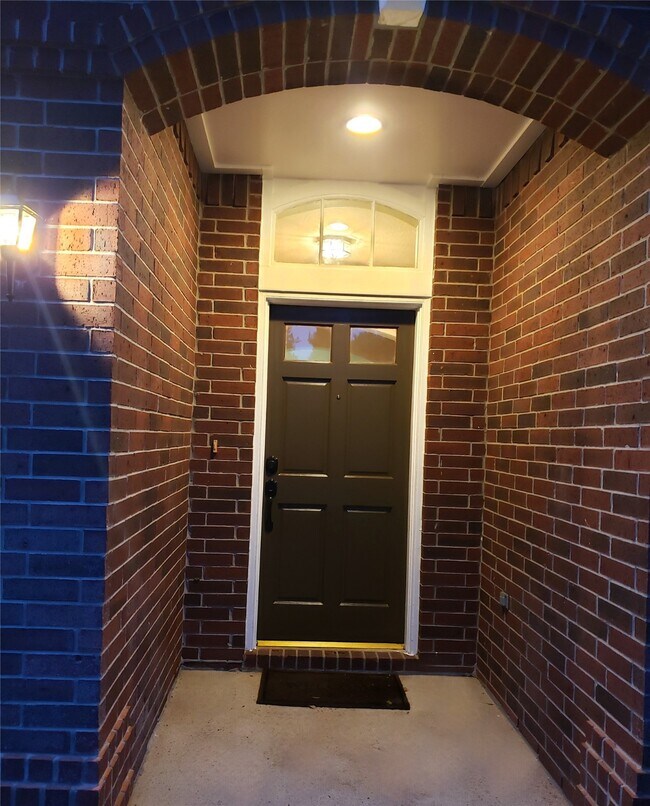 Foto del edificio - 17314 Winfield Square