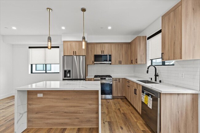 Foto del edificio - 3973 S Budlong Ave