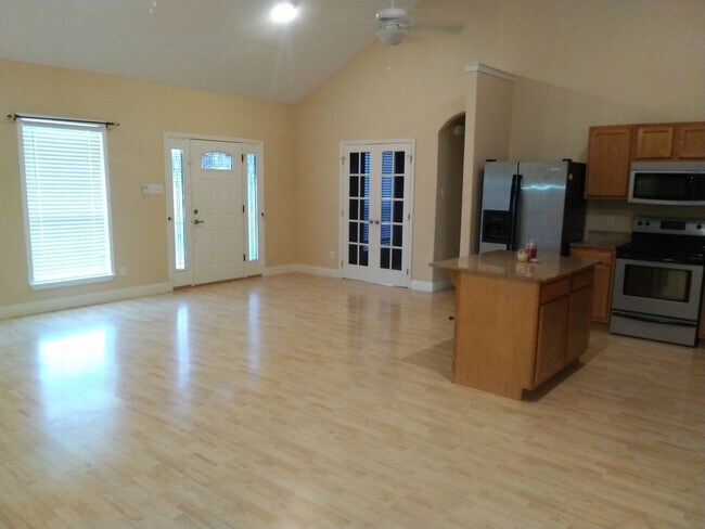 Foto del edificio - 300 Veterans Ln