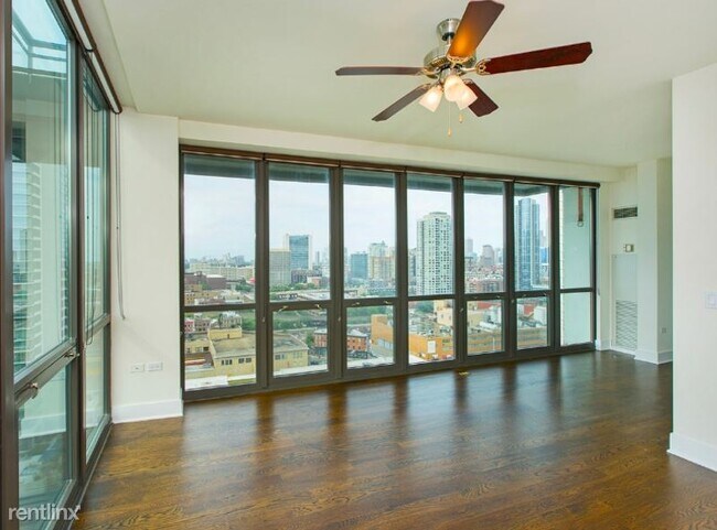 Foto del edificio - 690 W Wayman St