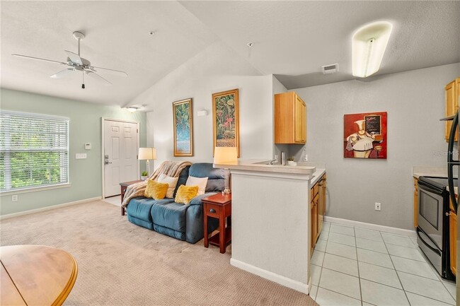 Building Photo - 9117 Lee Vista Blvd