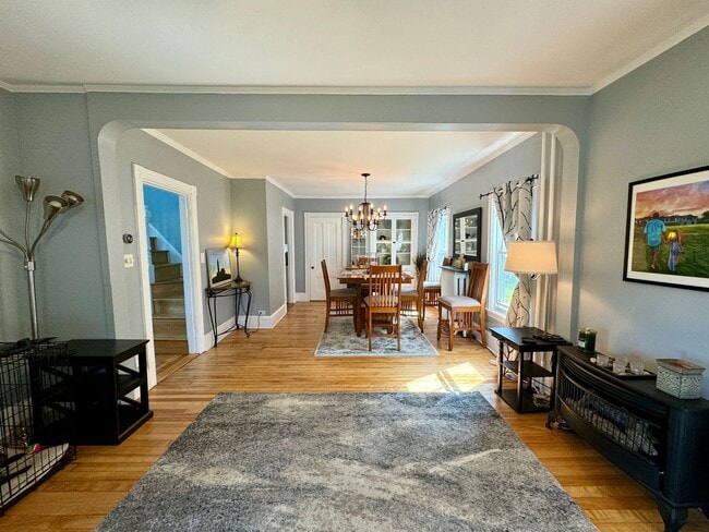 Building Photo - 3BD/1.5BA South Portland Single Family Home!! W/D In-Unit & Storage in Basement & Shed! Available...