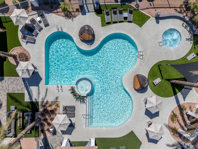 Broadstone Tempe Station apartments — community photo - Broadstone Tempe Station