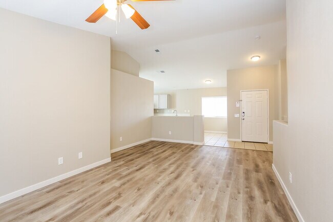 Foto del edificio - 4706 Zia Ridge St