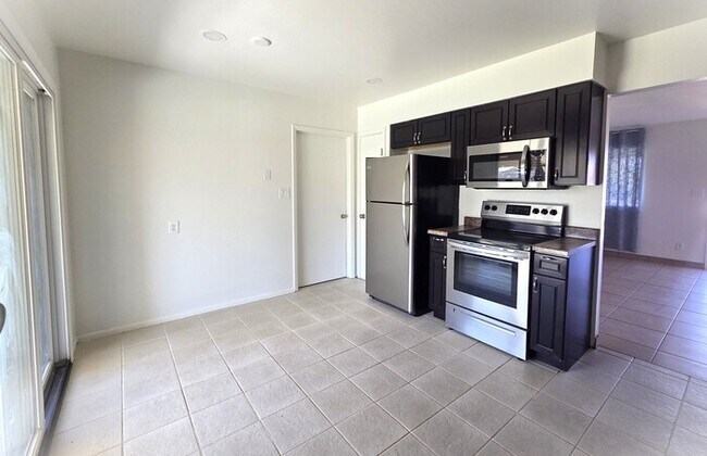 Foto del edificio - Stunning remodeled 3-bedroom home