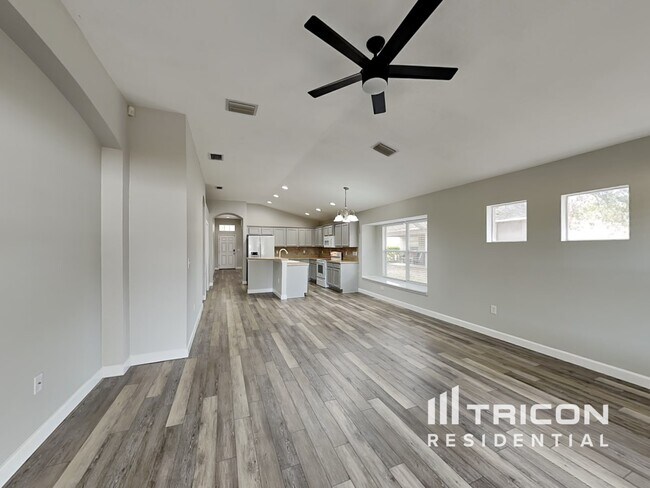 Building Photo - 14131 Lemon Yellow Tree Ln
