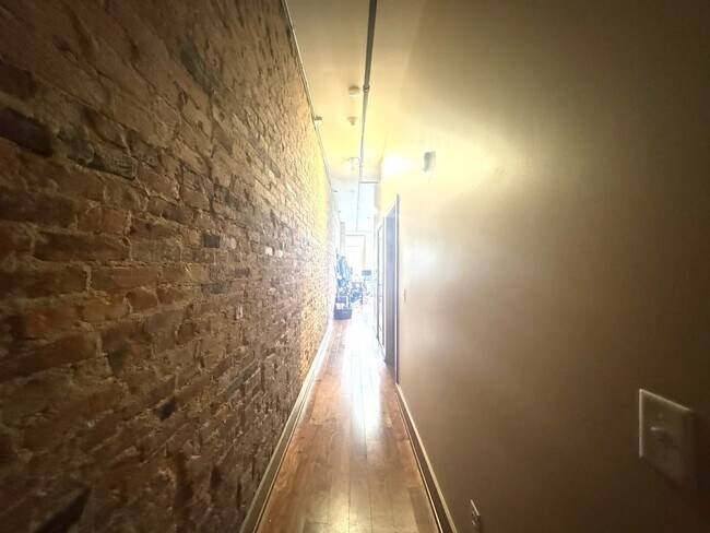 Foto del edificio - 641 Walnut St