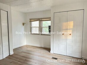 Building Photo - 689 Oak Hill Rd