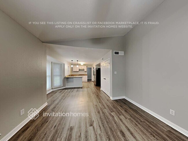 Foto del edificio - 3913 Windflower Ln