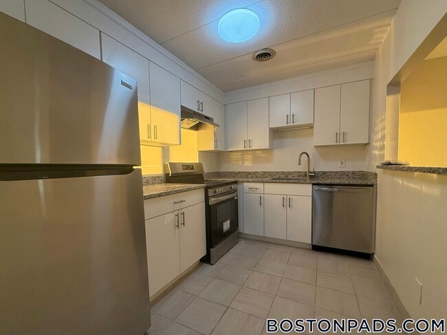 Foto del edificio - 51 Hill Rd