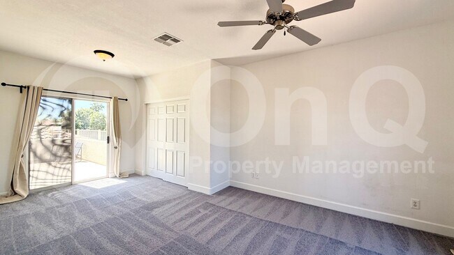 Foto del edificio - 1401 W Sandpiper Dr