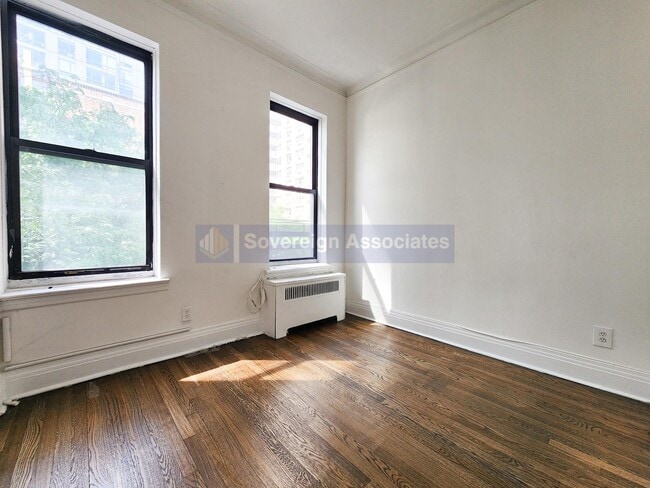 Foto del edificio - 156 E 85th St