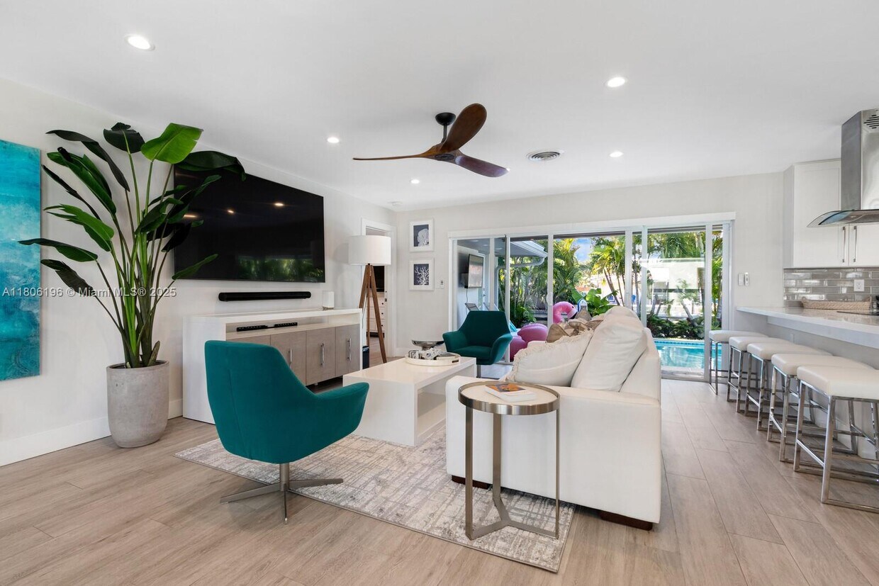 Foto principal - 5821 NE 14th Way