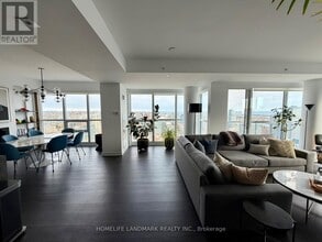 Building Photo - 88 Scott St